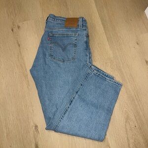 Levi's Women’s Classic Blue Straight Jeans